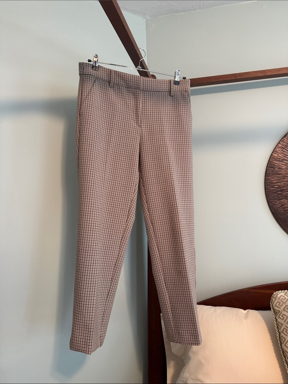 LOFT Riviera Slim Tan & Black Mini-Check Cropped Ankle Pants 6 Curvy